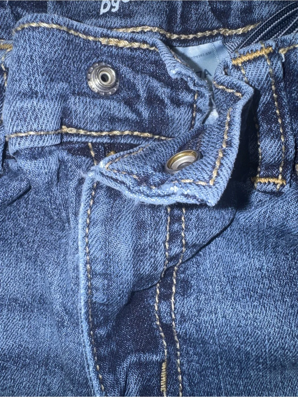 OshKosh B’gosh Boys Classic Leg Jeans Size 7R Adjustable Waist Dark Wash